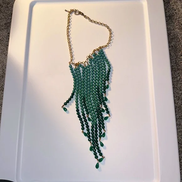 Beautiful Long Beaded Green Necklace with Gold Chain! - Picture 3 of 6
